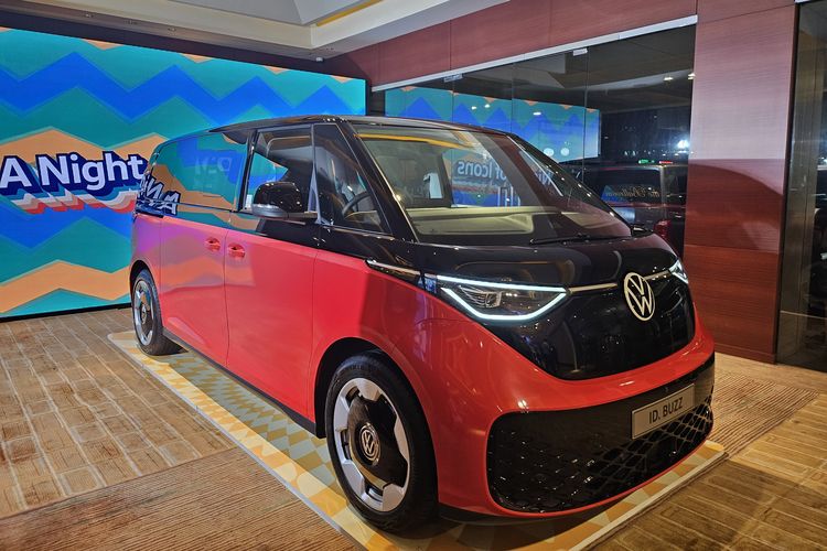 MPV listrik, GIIAS 2025, VW ID Buzz, Xpeng X9, Komparasi Dimensi MPV Listrik Mewah Xpeng X9, Maxus Mifa 9 dan Denza D9