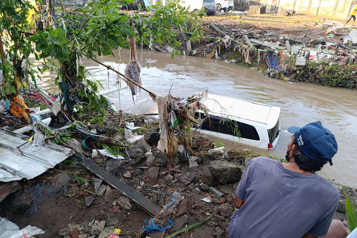 Mobil Bekas Banjir, Hati-hati Pedagang Curang