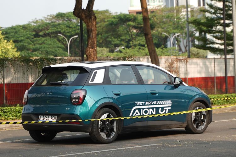 test drive, mobil listrik, aion ut, GIIAS 2025, GAC Indonesia, Modal Aion UT Bersaing di Segmen Mobil Listrik Rp 300 Jutaan