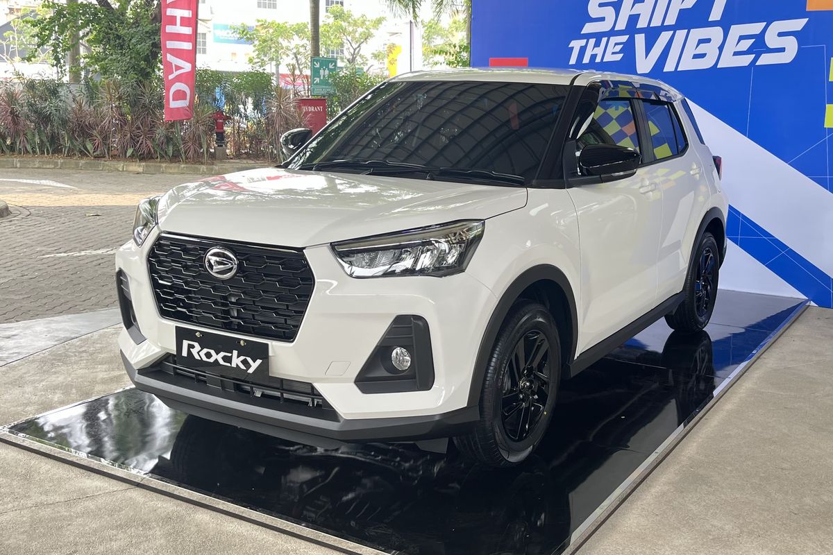 Daihatsu Rocky Bersolek, Cek Daftar Harga Terbaru LSUV Oktober 2025