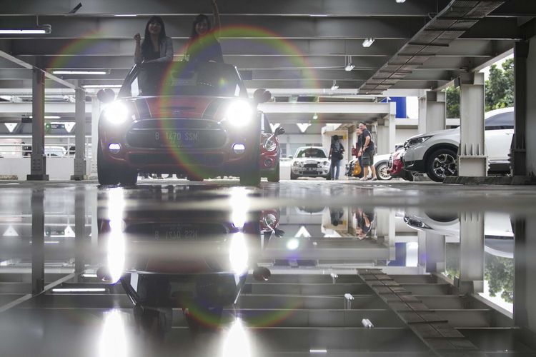 tarif parkir, sistem zonasi, Sistem zonasi, Dinas Perhubungan DKI, Tarif parkir, Kemacetan Jakarta, Tarif Parkir Zonasi: Solusi Atau Masalah Baru di Jakarta?