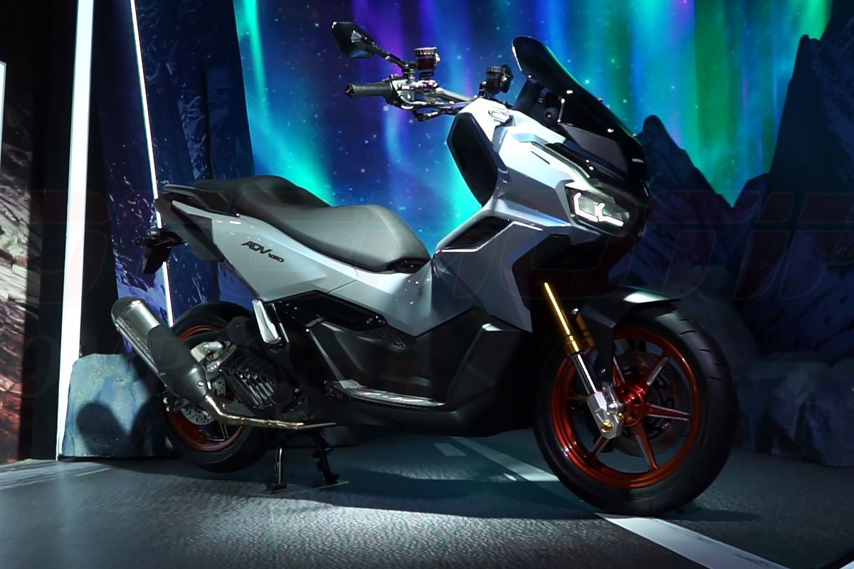 Modifikasi Honda ADV 160 RoadSync oleh Batakastem