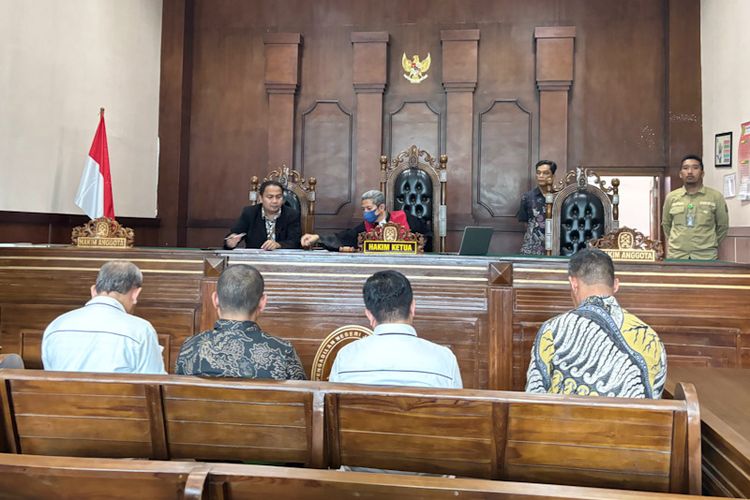 sidang tipiring, pencemaran udara, uji emisi, Asep Kuswanto, Sidang Tipiring Kendaraan Tak Lulus Uji Emisi di Jakarta