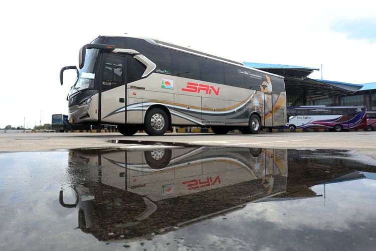 bus AKAP, bus pariwisata, penumpang bus, laik jalan, Mitra darat, Naik Bus Saat Libur Panjang, Penumpang Diimbau Cek Laik Jalan