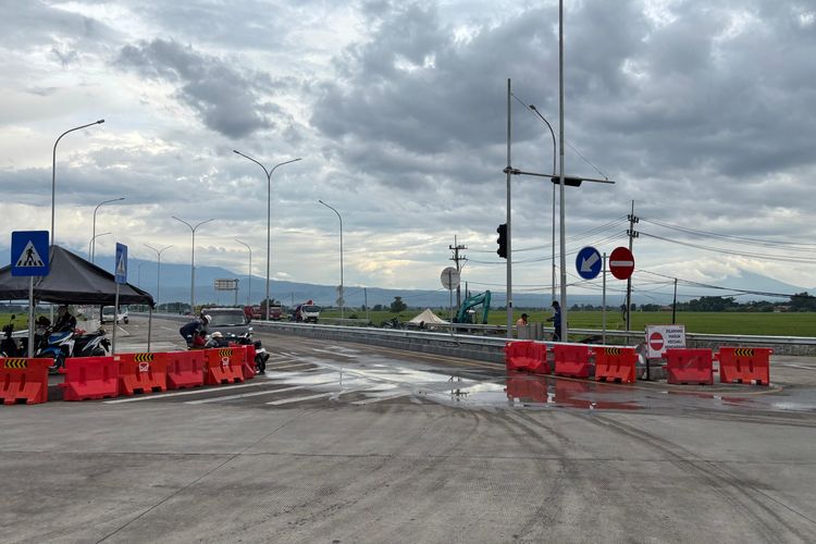 arus balik, tol fungsional, arus balik lebaran 2025, tol fungsional lebaran 2025, 4 Jalan Tol Fungsional yang Masih Dibuka Gratis untuk Arus Balik Lebaran