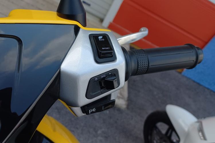 desain retro, VinFast, motor listrik, Vento S, VinFast Vento S: Motor Listrik Andalan Vietnam untuk Pasar Indonesia