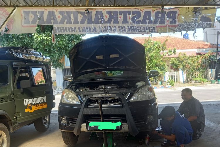 servis berkala, bengkel Prast Kaki-Kaki, perawatan kaki-kaki mobil, keselamatan berkendara, Jangan Abaikan Kaki-Kaki Mobil: Perawatan yang Perlu Diperhatikan