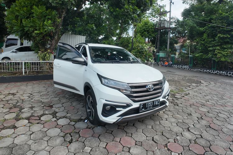 Toyota, Toyota Rush, Rush GR Sport, AC Mobil, pemilik mobil, Cerita Pengguna Toyota Rush GR Sport: Ini Plus Minusnya