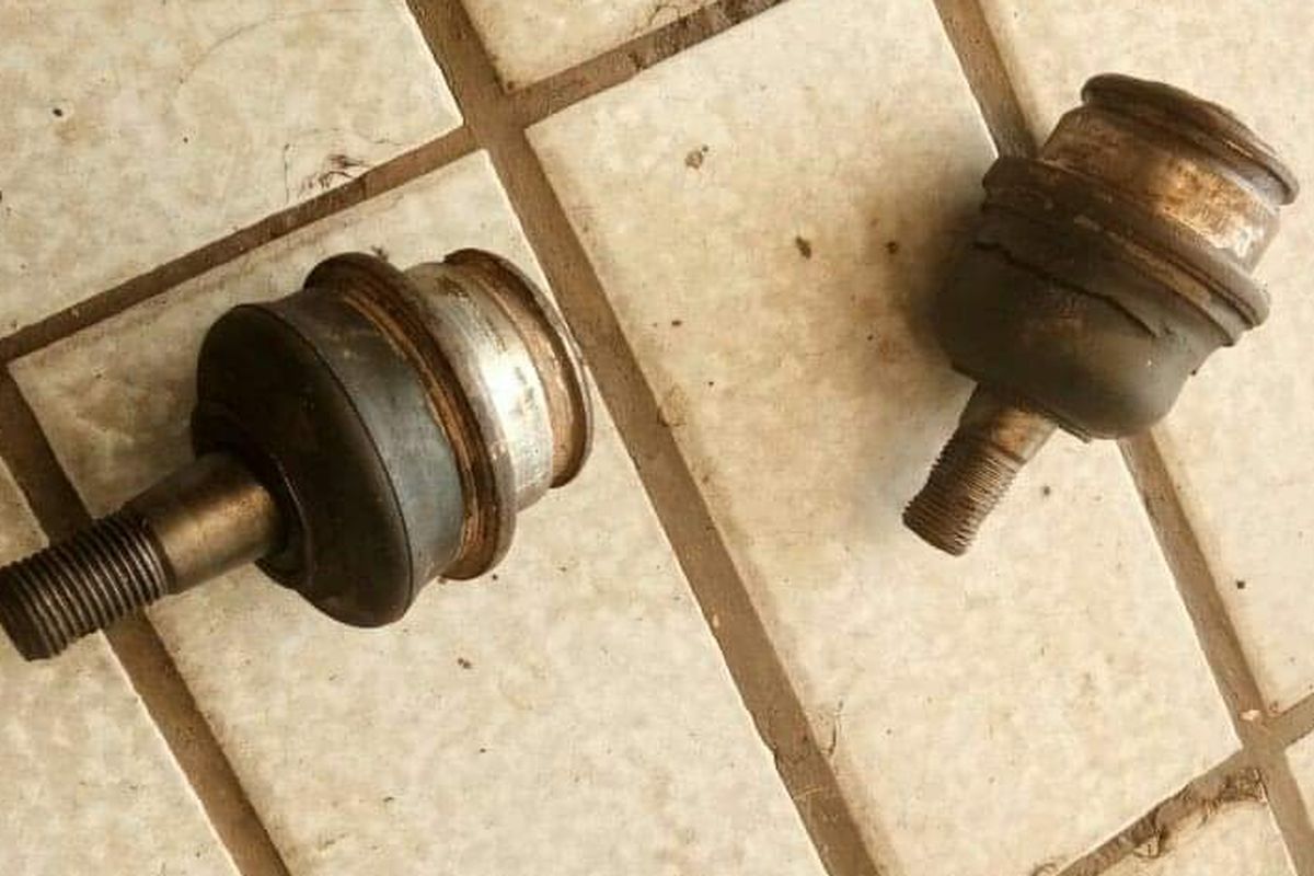 Bengkel Spesialis Kaki-kaki Mobil, Servis Tie Rod mulai Rp 200.000