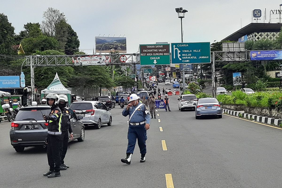 Hari Ini Kawasan Puncak Bogor Berpotensi Macet, Simak Jalur Alternatifnya