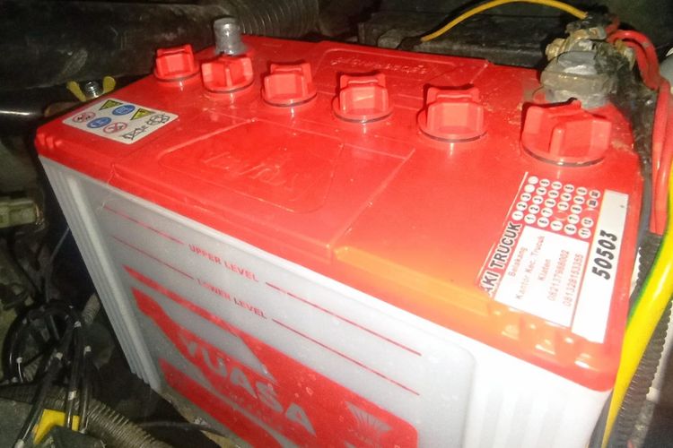 Aki Mobil, aksesori mobil, Kelistrikan, perawatan aki mobil, Tips Biar Aki Mobil Awet Meski Pakai Banyak Aksesori