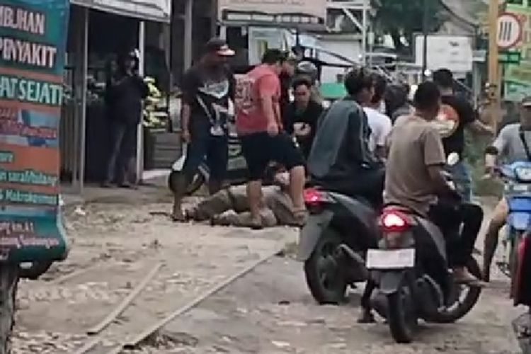 mobil, debt collector, motor, Asosiasi Perusahaan Jasa Penagihan Indonesia, Asosiasi Jasa Penagihan Klarifikasi Soal Peran Debt Collector