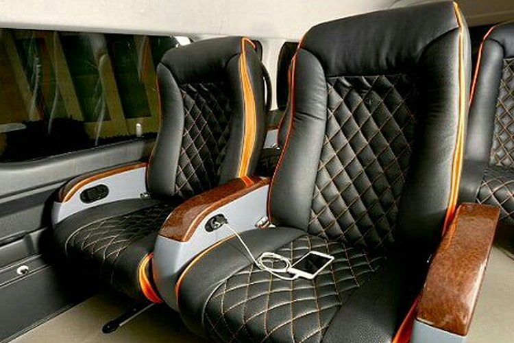 perjalanan, travel, Shuttle, Perjalanan, shuttle, jakarta bandung, Jakarta–Bandung Pakai Transportasi Umum, Bisa Sewa Travel Premium