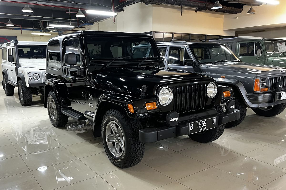Jeep Wrangler Jadul Jadi Mobil Hobi, Harga Bekasnya "Gelap"