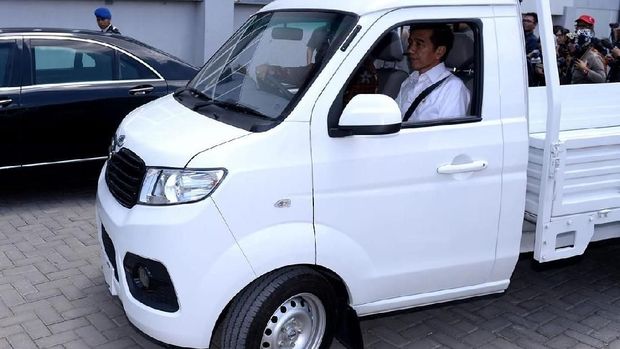 Perbandingan Harga Mobil Esemka Baru dan Bekas