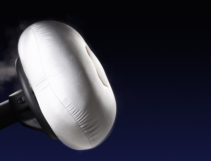 Array,Ada Airbag Palsu dari China: Makan Korban, Meledak Mirip Granat