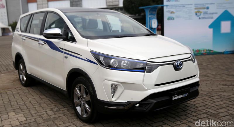 bZ4X Dirakit Lokal, Toyota Belajar Banyak dari Pengembangan Innova Listrik