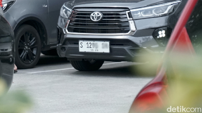 Warna-warni Pelat Nomor di Indonesia: Putih sampai Hijau, Ini Bedanya