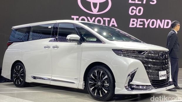Bak Langit dan Bumi, Pajak Tahunan Denza D9 vs Toyota Alphard