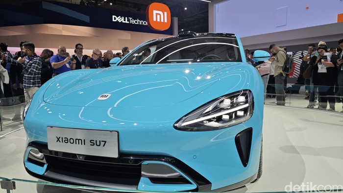 Array,Detik-detik Mobil Listrik Xiaomi Jalan Sendiri, Ternyata Ini Penyebabnya