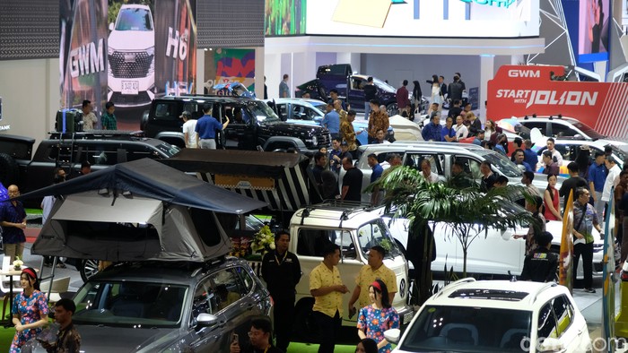 Industri Otomotif RI Kritis! Kelas Menengah Turun, Harga Mobil Kian Tak Terjangkau