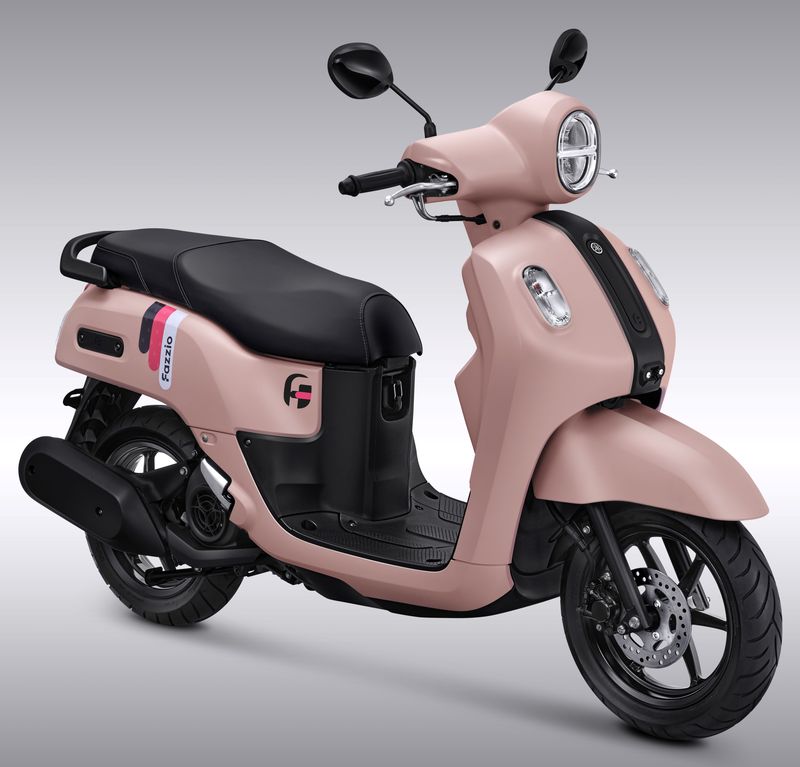 Array,Harga Honda Scoopy dan Yamaha Fazzio Oktober 2025