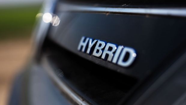 Array,Ignasius Jonan Bilang Mobil Hybrid Ideal di Indonesia hingga 2050