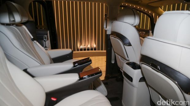 Array,Sudah Ada Bekasnya, Segini Harga Pasaran Denza D9