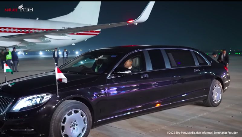 Di RI Pakai Maung, di Luar Negeri Prabowo Sering Pakai Mobil Mewah Ini