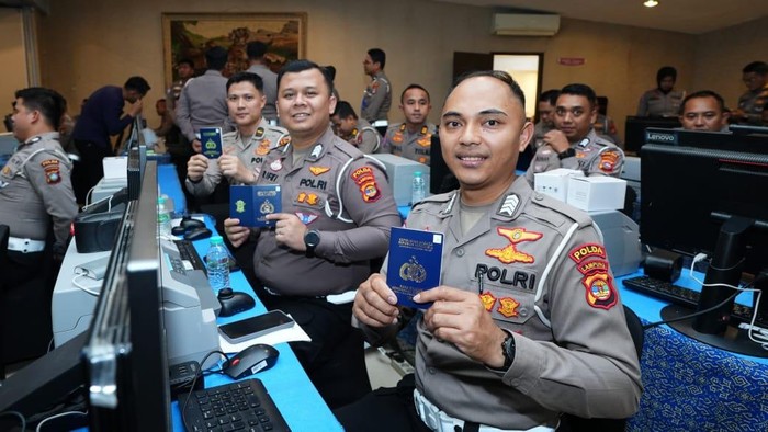 Pelayanan BPKB Tinggalkan Cara Lama: Elektronik, Cek Fisik Digital