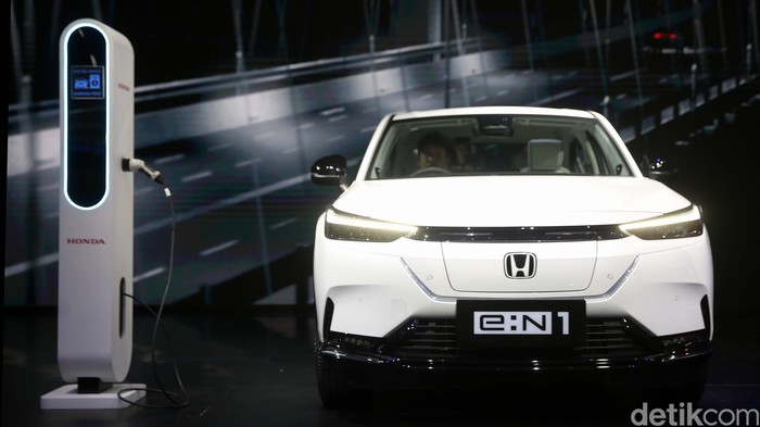 Terungkap, Ternyata Segini Nilai Jual Mobil Listrik Pertama Honda di Indonesia