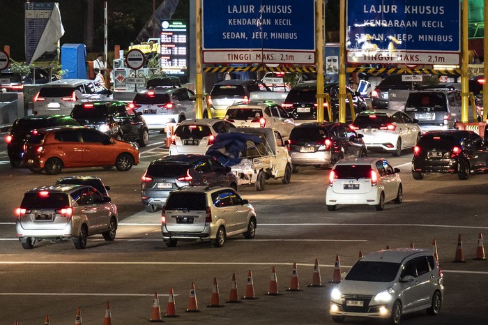Viral LCGC Dua Kali Nyelonong Tak Bayar Tol, Bisa Kena Denda Segini