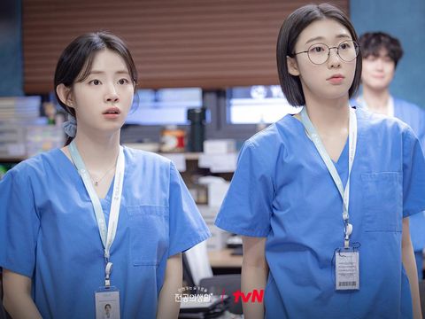 Array,7 Drama Korea Terbaru 2025 Paling Banyak Ditonton di Netflix