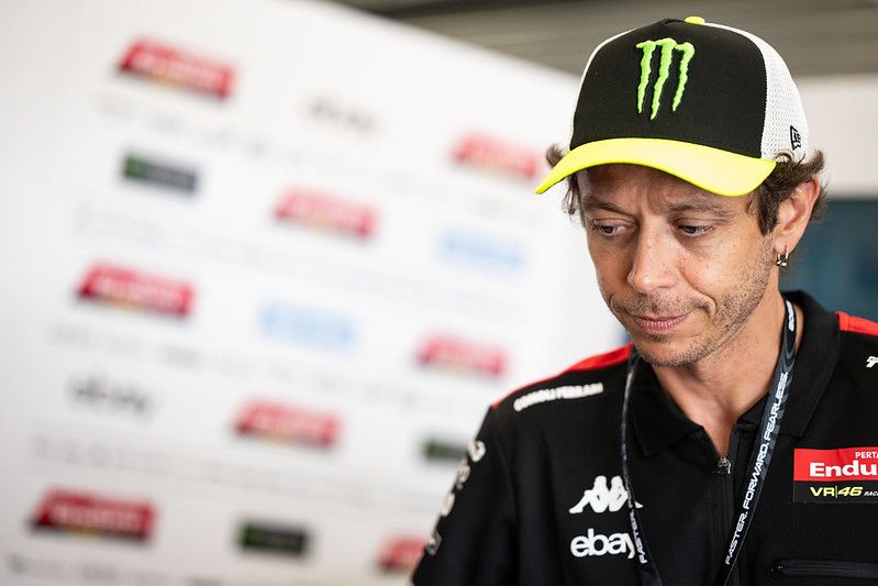 Array,Begini Awal Mula Rossi-Marquez Musuhan, Bukan di Sepang 2015