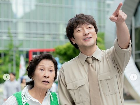 Array,7 Drama Korea Terbaru 2025 Paling Banyak Ditonton di Netflix