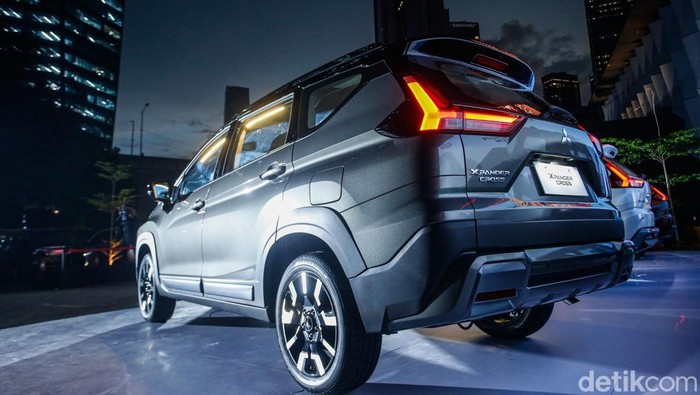 Pajak Tahunan Mitsubishi Xpander Cross Keluaran Tahun 2025