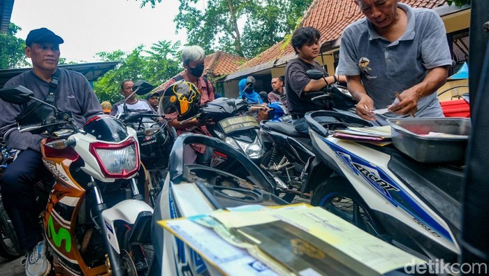 Begini Caranya Ikut Pemutihan Pajak Kendaraan tanpa KTP Asli
