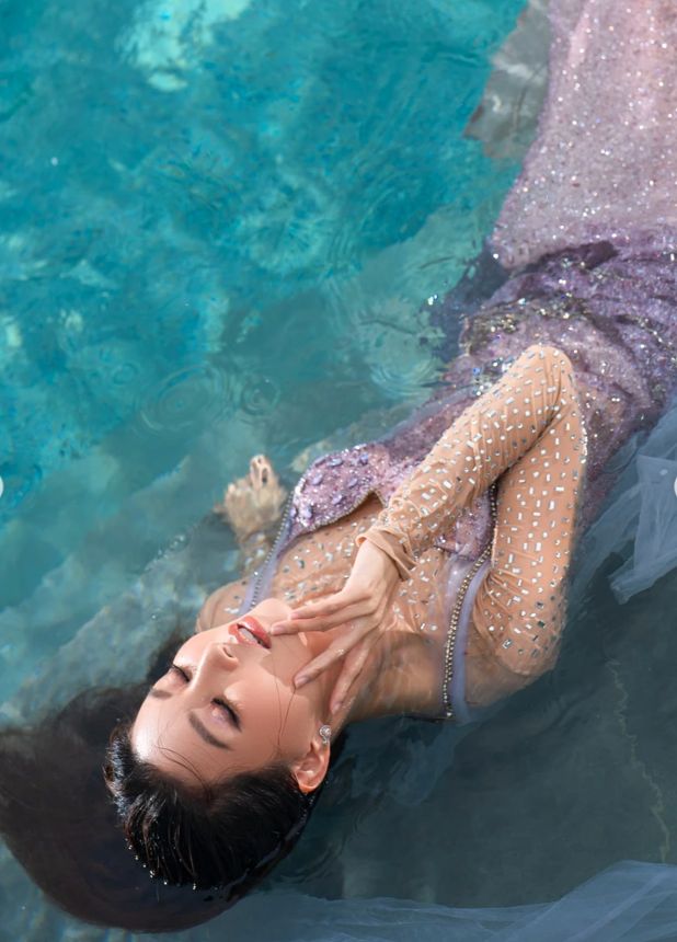 Array,Most Popular Sepekan: Gaya Sarwendah Pemotretan di Kolam Renang Jadi Sorotan