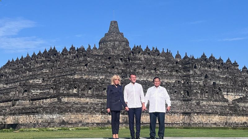 Array,Didit Prabowo Gelar Pameran Karya Desainer RI, Brigitte Macron Terkesima