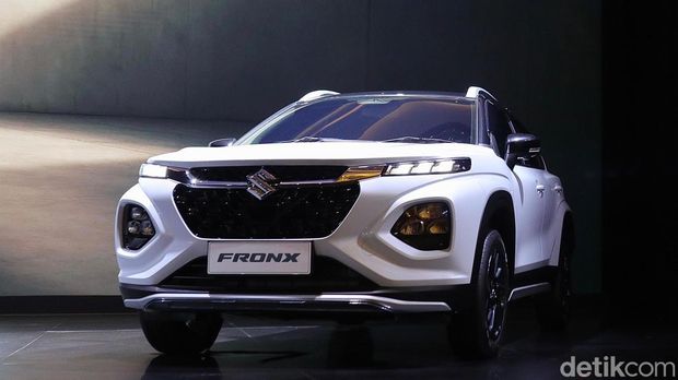 Array,Perang Fitur dan Teknologi Suzuki Fronx vs Rocky-Raize, Honda WR-V, Siapa Paling Canggih?