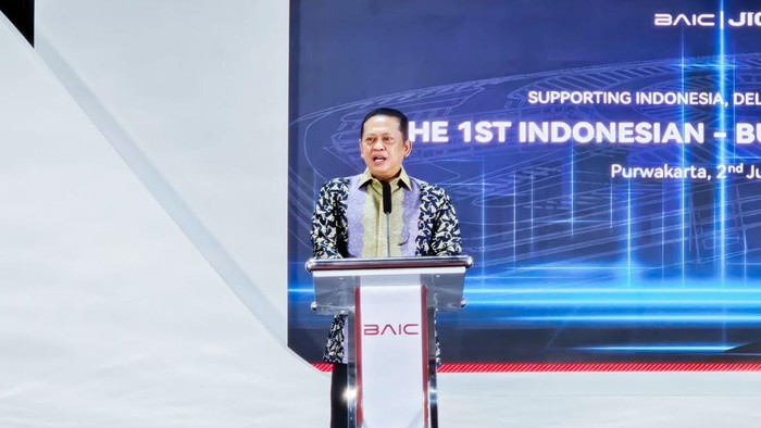 Bamsoet Apresiasi Langkah BAIC Rakit Mobil di Indonesia