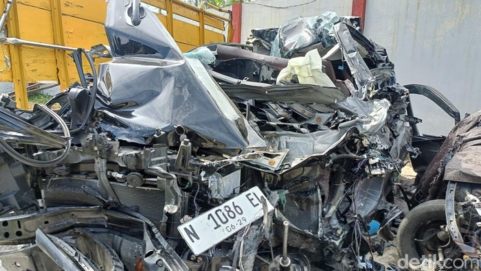 Pelajaran dari Kecelakaan di Tol Paspro yang Tewaskan Pimpinan NU Jatim dan Istrinya