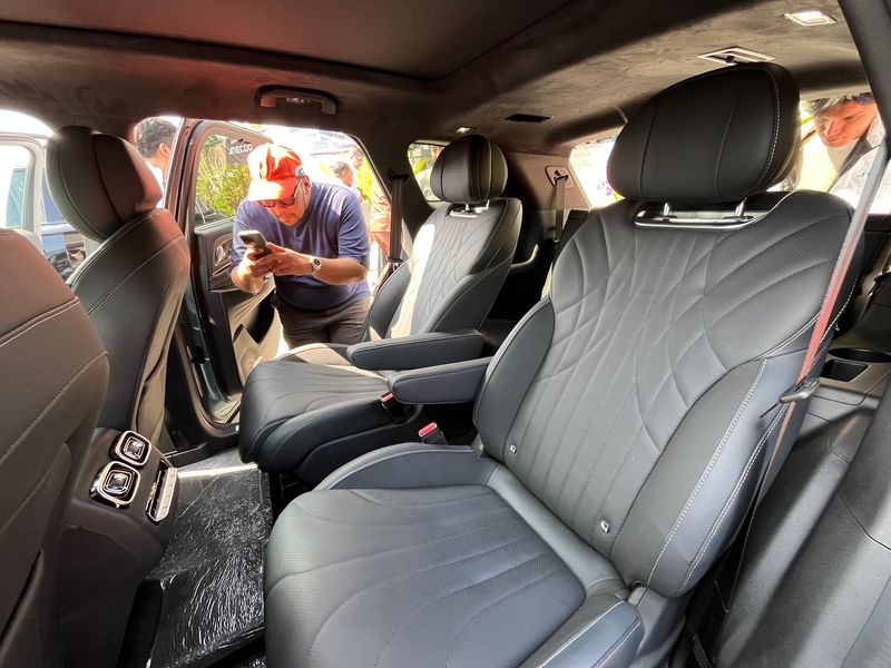 Array,Intip Spesifikasi Jaecoo J8 AWD, SUV Baru yang Punya Banyak Teknologi