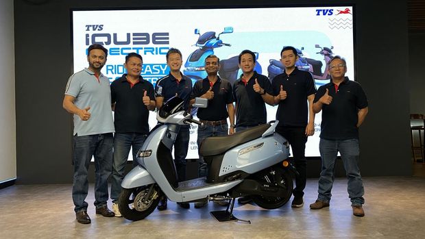 Motor TVS iQube S 2025 Meluncur di Indonesia, Harganya Turun Rp 23 Juta