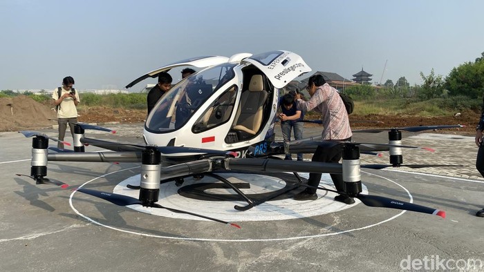 Siapa Tanggung Jawab Jika Taksi Terbang Alami Kecelakaan?