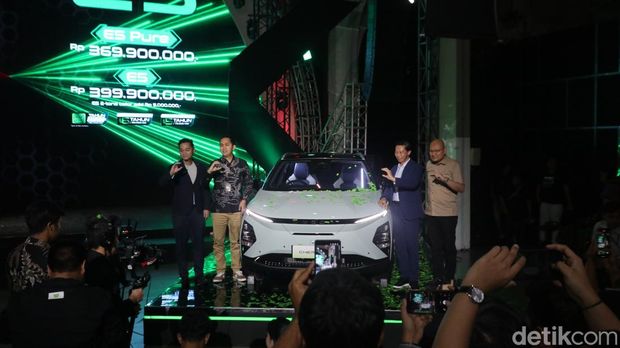 Array,Chery Pangkas Harga Mobil Hingga Rp 100 Juta, Nggak Takut Rugi?