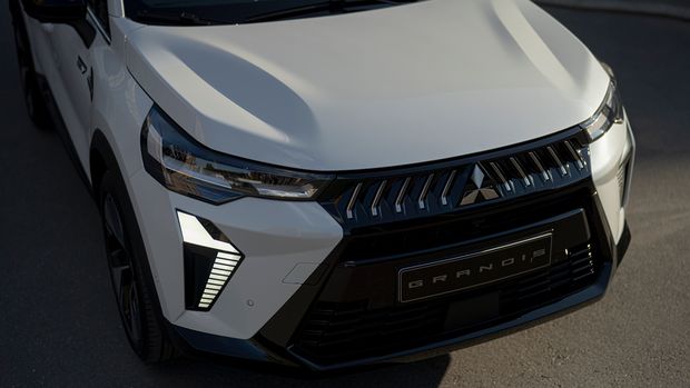 Array,Mitsubishi Grandis Bangkit dari Kematian, Berubah Jadi SUV