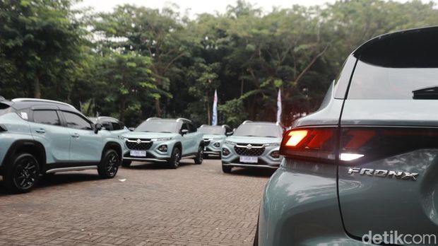 Penjualan Suzuki Fronx Didominasi Varian Termahal