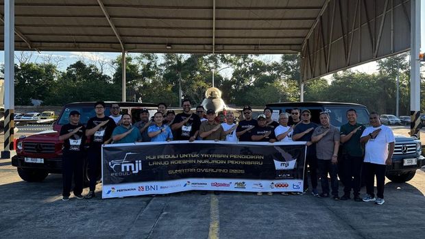 Array,Puluhan Mercedes G-Class Gelar Long Touring 'Meneroka Swarnadwipa'