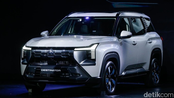 Kapan Harga Mitsubishi Destinator Rilis?